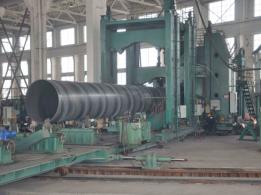 公司為聊城熱力項目生產(chǎn)的大口徑螺旋鋼管